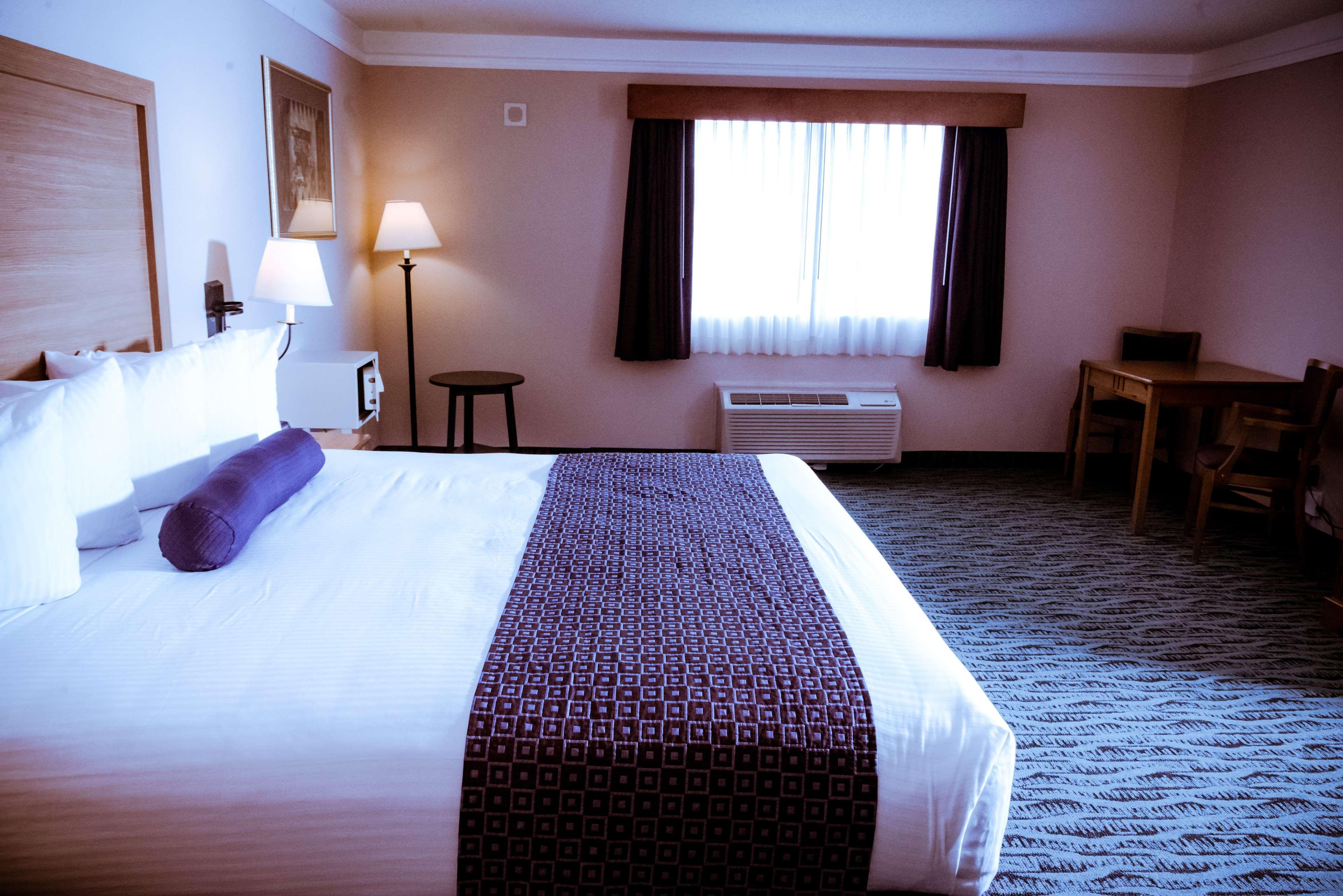 Best Western Plus Executive Court Inn & Conference Center Manchester Zewnętrze zdjęcie